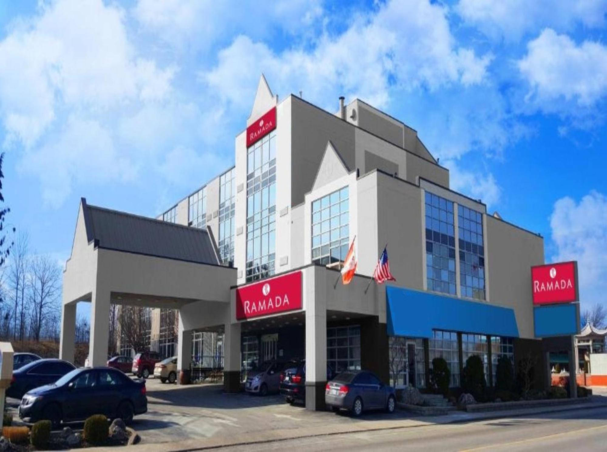 Ramada By Wyndham Niagara Falls By The River Zewnętrze zdjęcie
